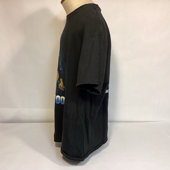 Vintage 2015 Garth Brooks Tour Man Against Machine T-shirt size XL - Picture 4 of 6